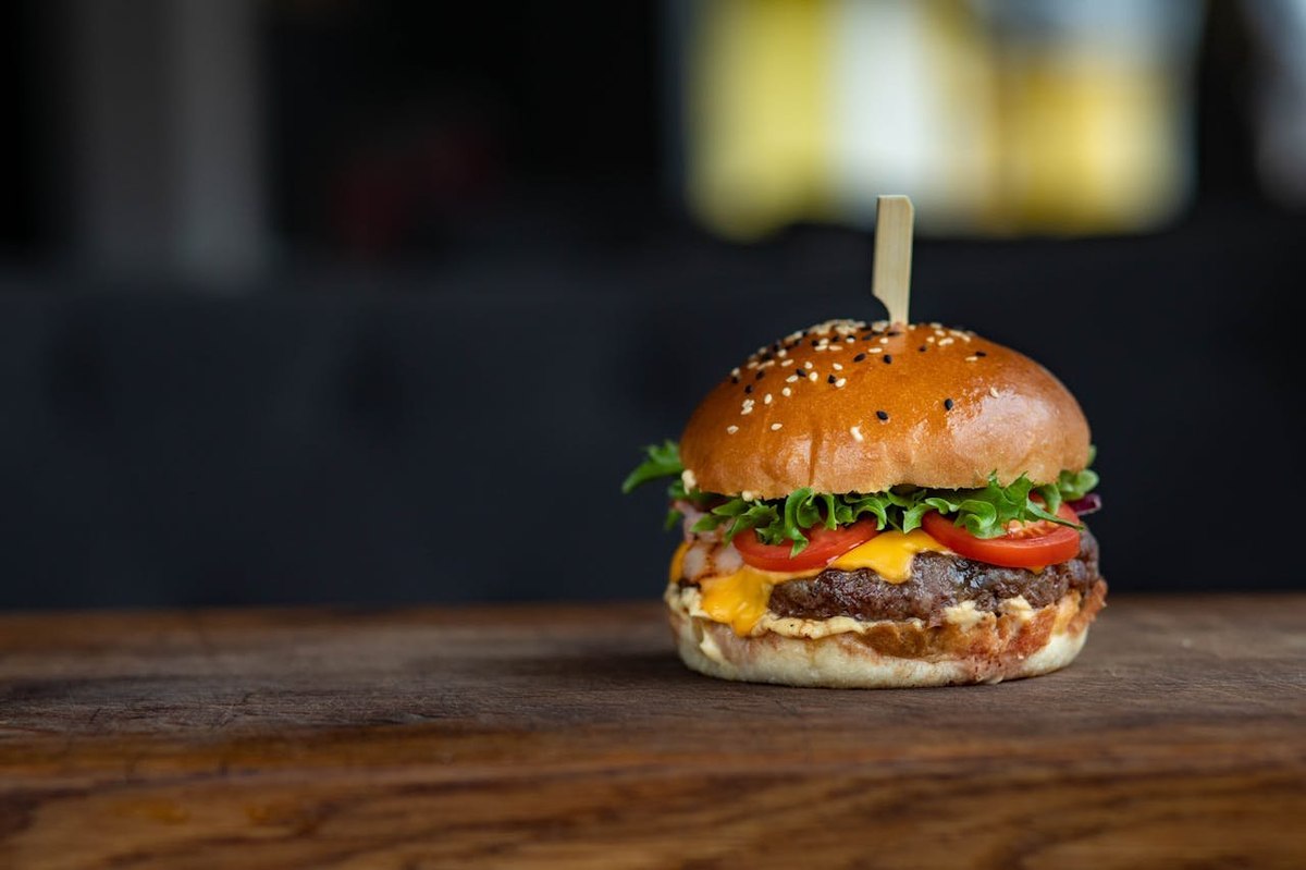 Big chains vs local favourites: Where Britons get their fast-food fix